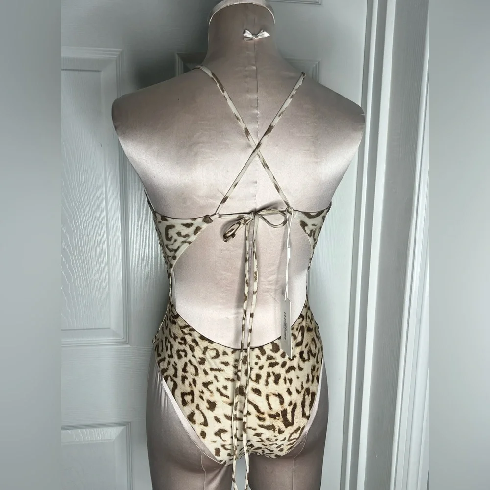 NWT Mikoh Thalia Roam Leopard Print One Piece Swim Swimsuit Sz M - Picture 7 of 11